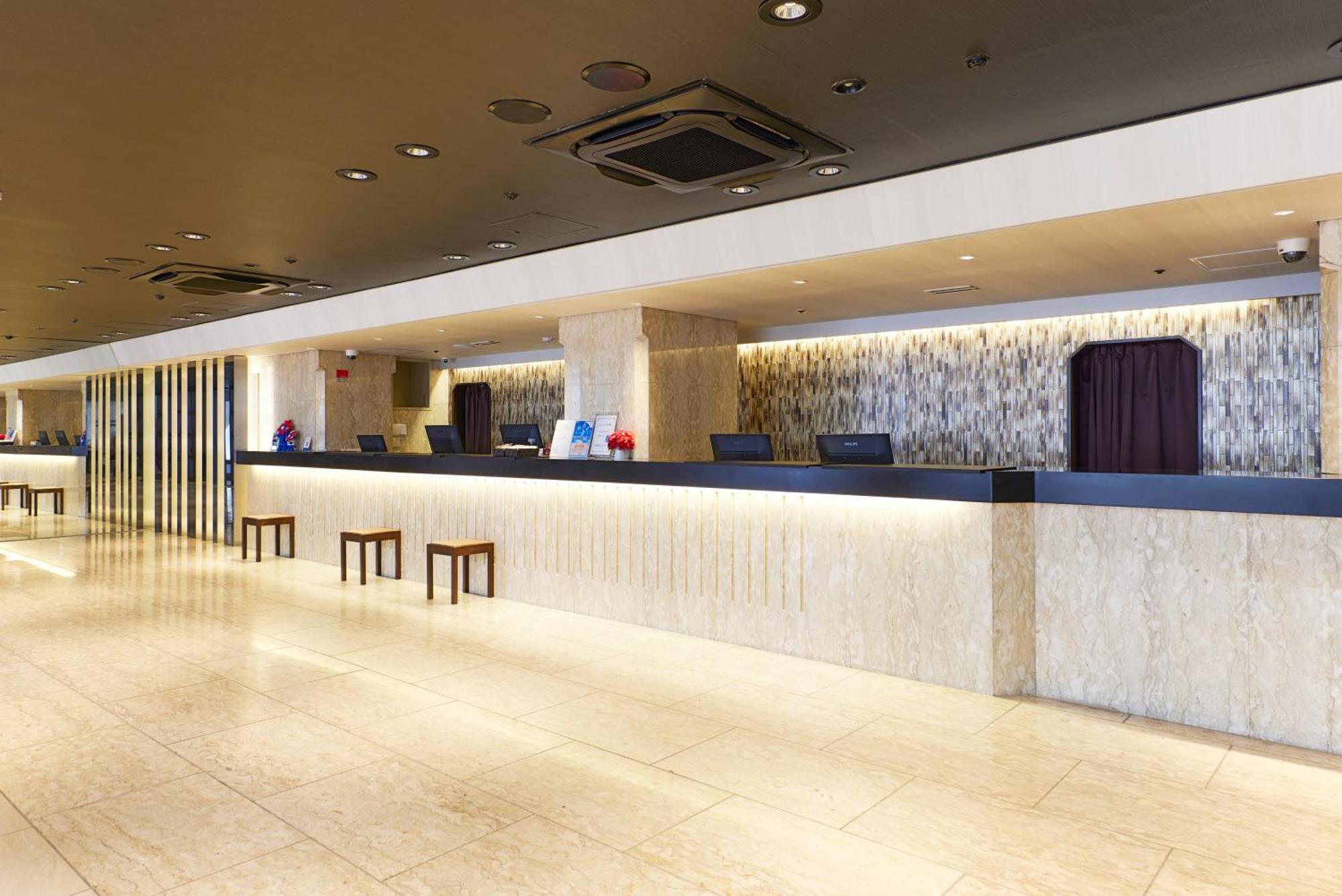 Hotel Consort Shin-Osaka Exterior photo